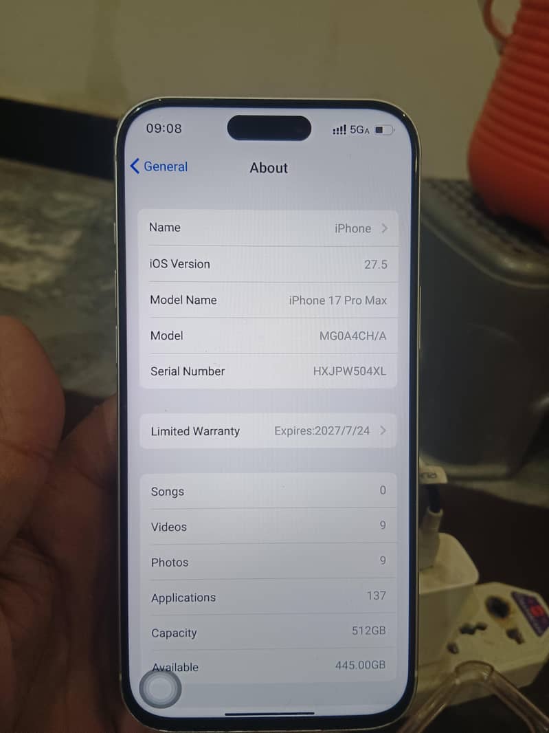 Apple iPhone 17 Pro Max 6