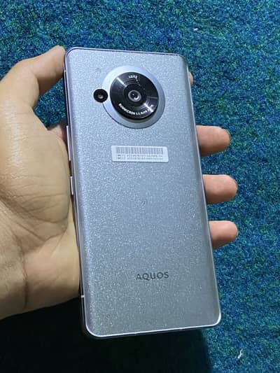 Aquos R7 12/256 official PTA