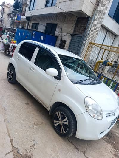 Toyota Passo 2015
