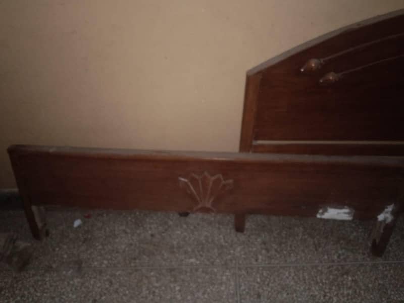 double bed 0