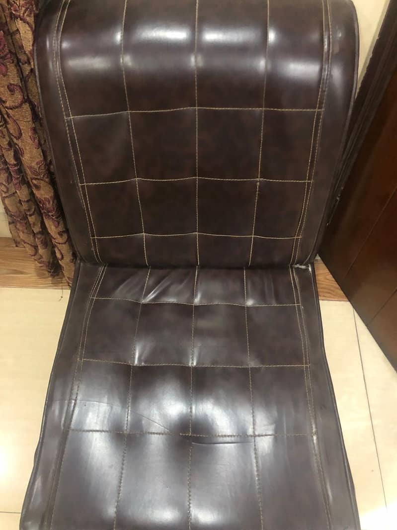 2 sofas single seat 3