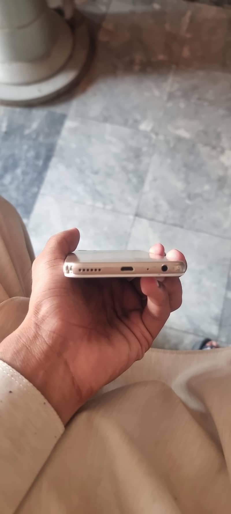 OPPO A57 2