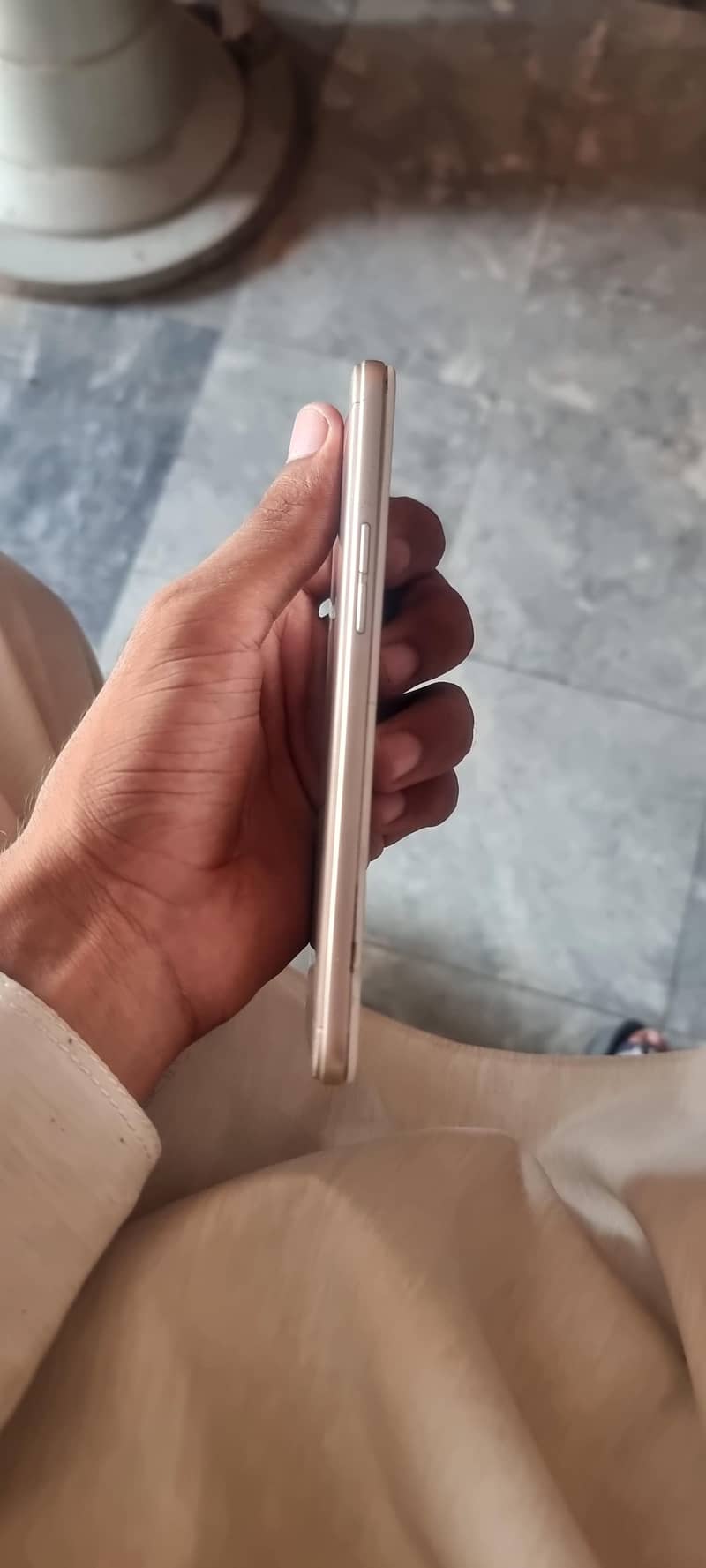 OPPO A57 4