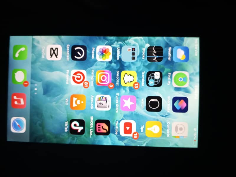 Apple iPhone 7 Plus 0