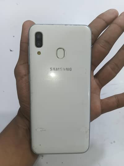 Samsung Mobile A30