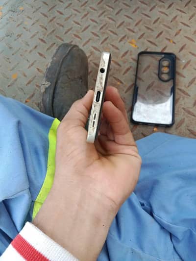 Itel S25