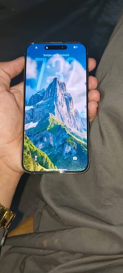 iPhone 15Pro Max jv 256Gb