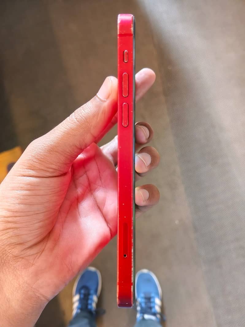 Apple iPhone 12 0