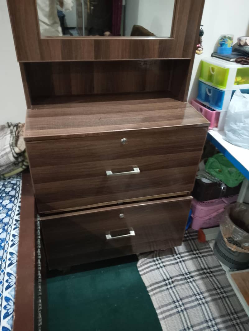 Dressing Table 2