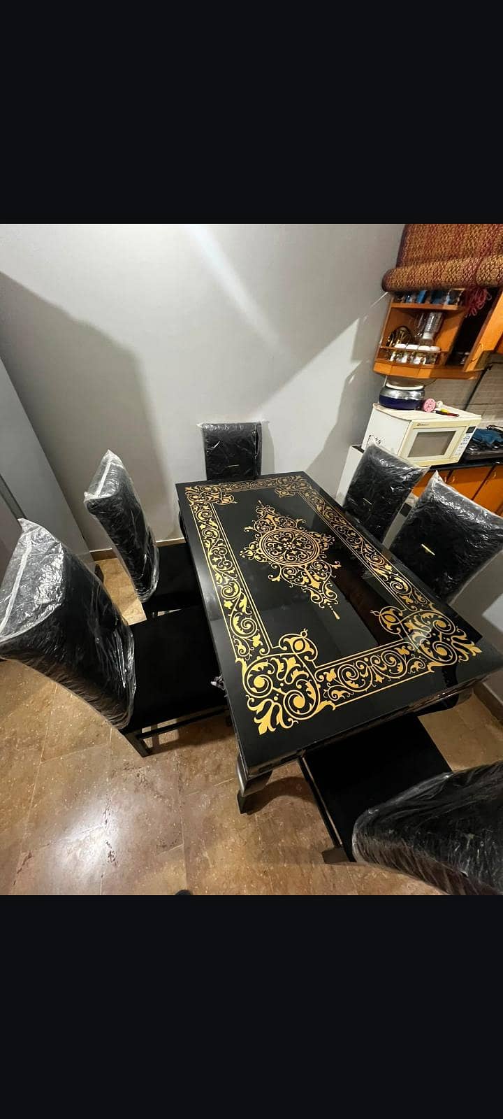 6-sitter Dinning table 1