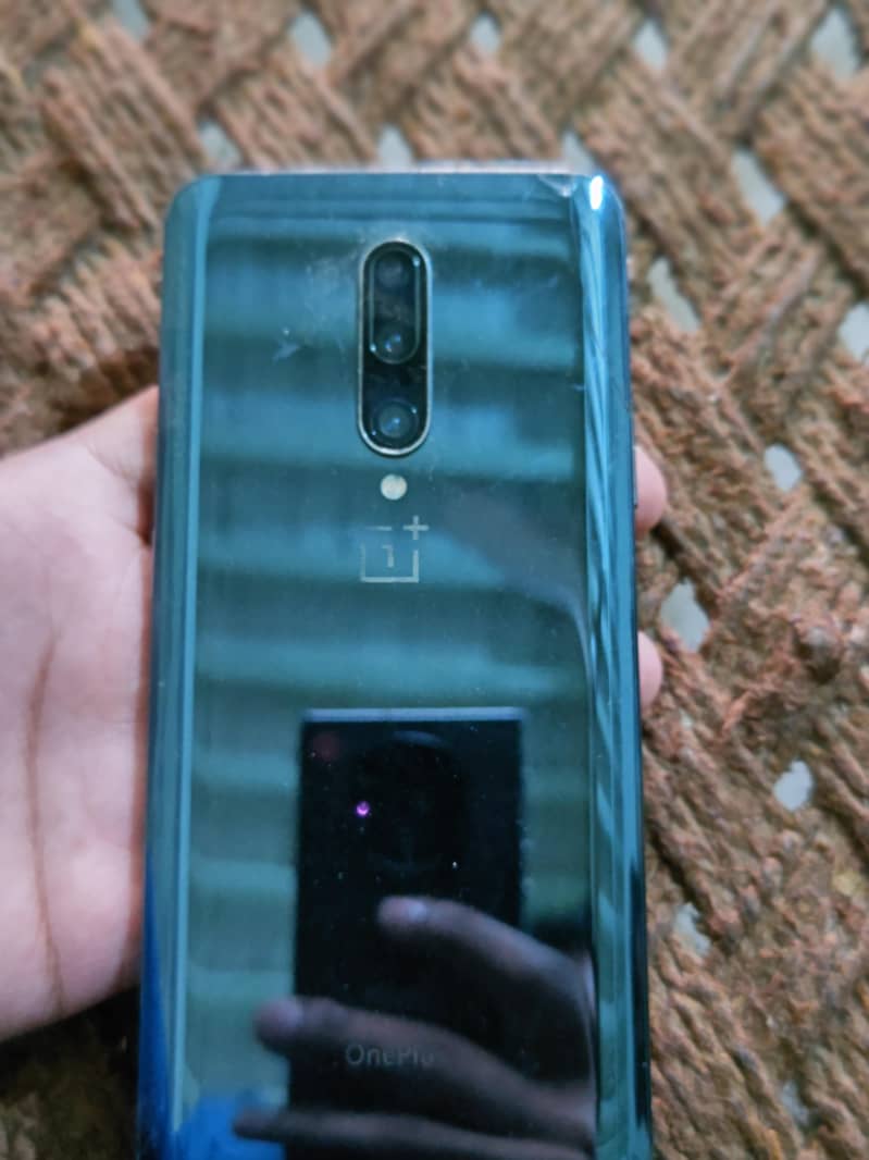 One Plus 7 Pro 3