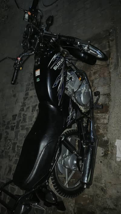 Suzuki GS 150 SE (Special Edition)