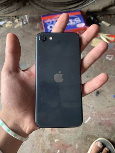 Apple iPhone SE