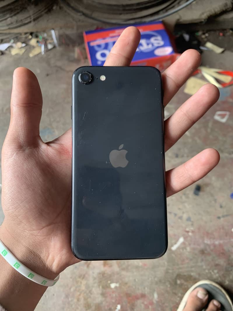 Apple iPhone SE 0