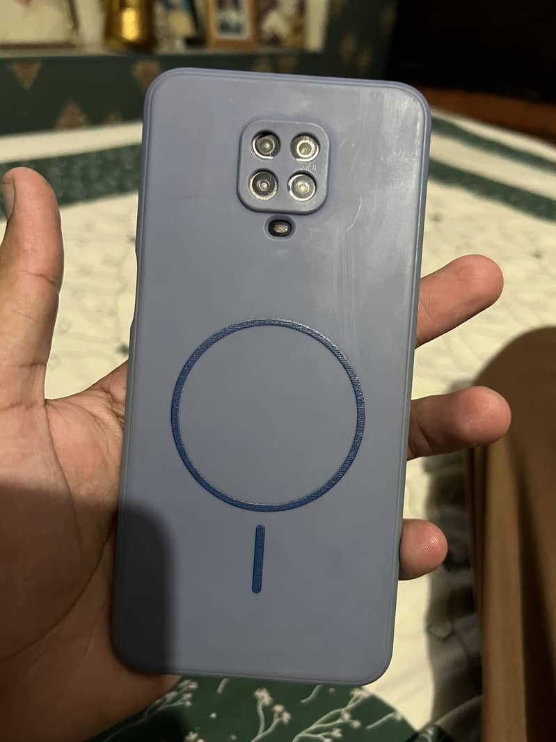 Xiaomi Redmi Note 9S 5