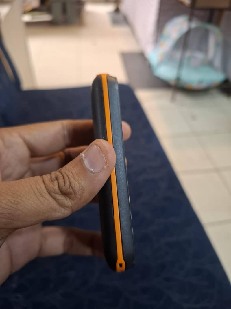 Nokia 1280 2