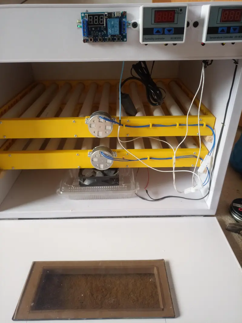 manual & automatic incubator, brooder 30, 60, 80, 120,240,300,500 eggs — photo 7