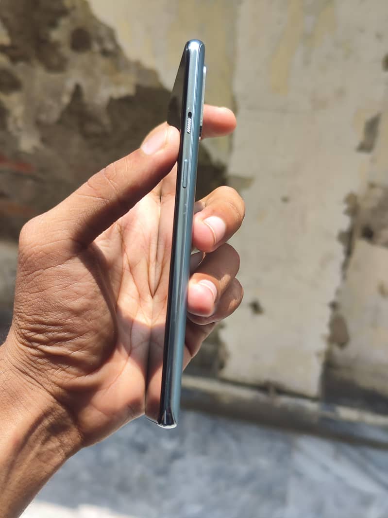 One Plus 8T 2