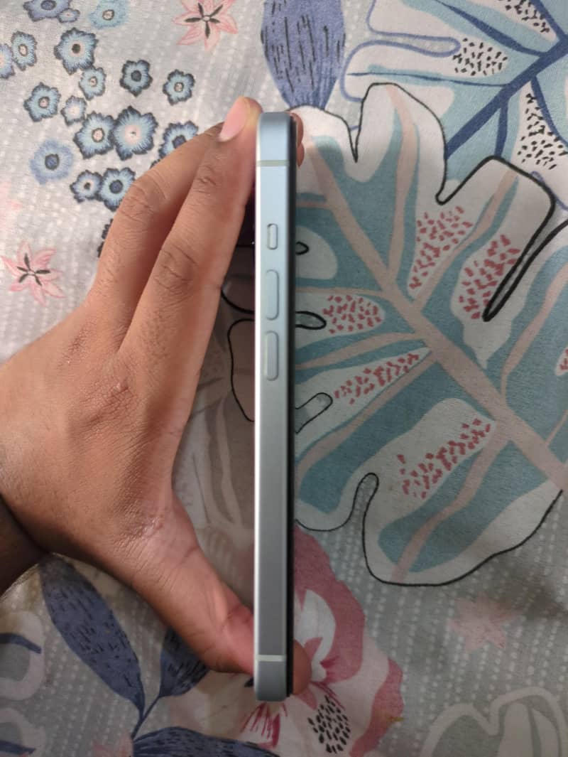 iPhone 15 | 128GB | NON PTA  | Sim Time Avail | Like New 2