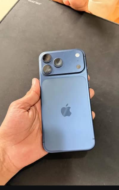 Apple iPhone 17 Pro Max icloud lock