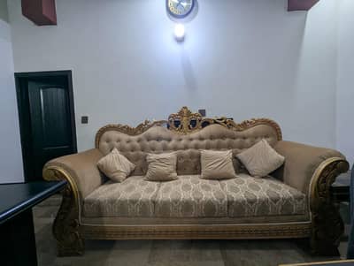 Sofa set With Table