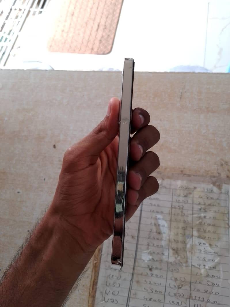 Infinix Note 40 2