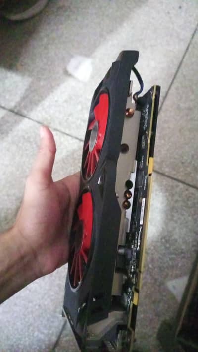 XFX RX 580 GRAPHICS CARD WITH BOX