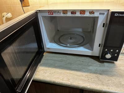 Microvewe oven with Grill