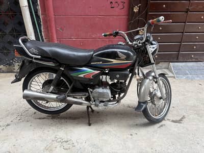 Honda 100 total original