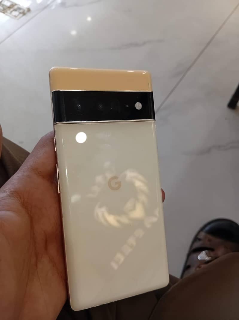 Urgent sale Google Pixel 6 Pro 2