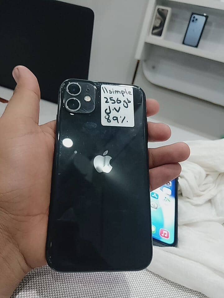 Apple iPhone 11 2