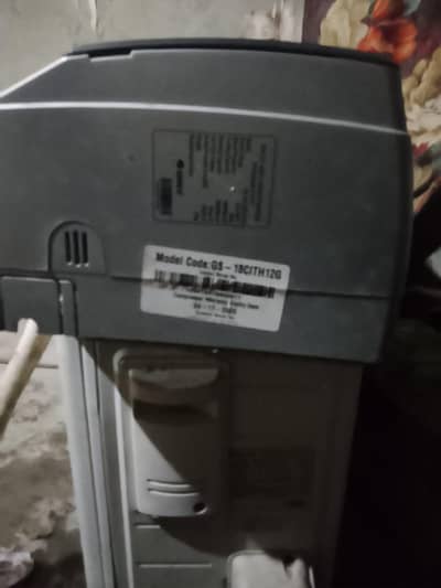 Green 1.5 ton  4 Year used