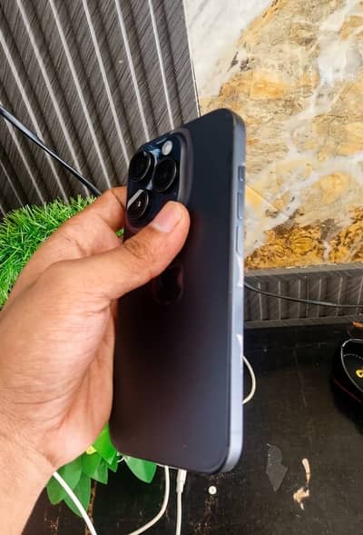 Apple iPhone 15 Pro