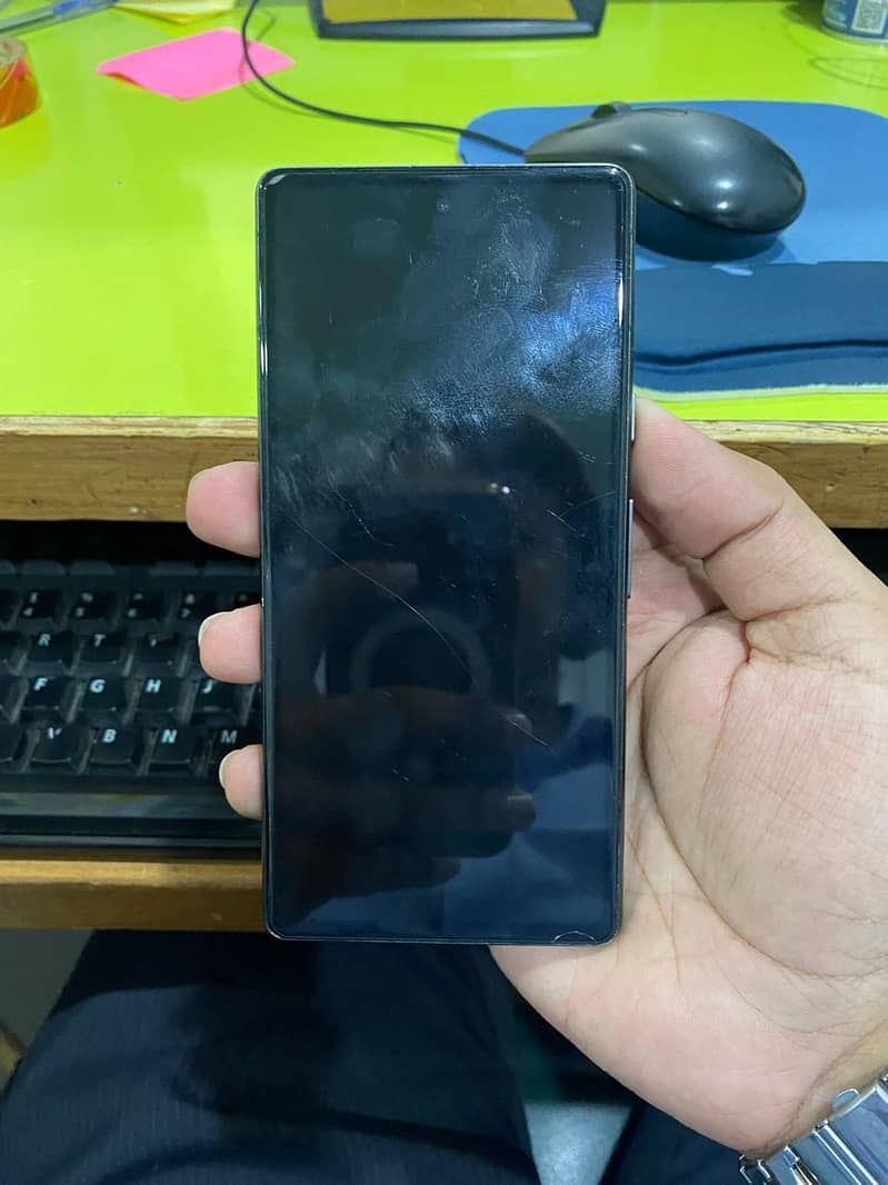 Google Pixel 7a 3