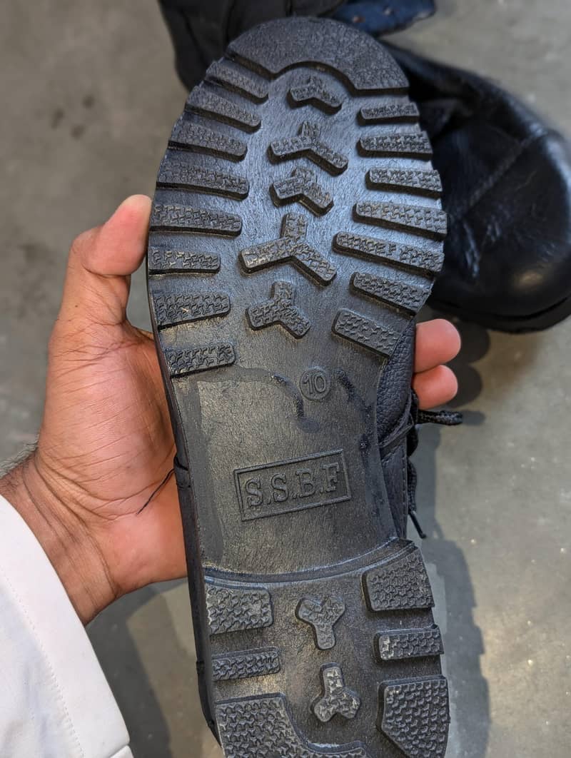 security guard shoes 4