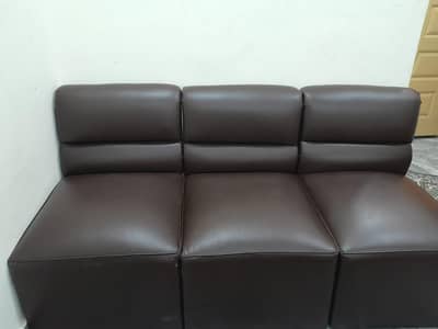 3-seater armless sofa