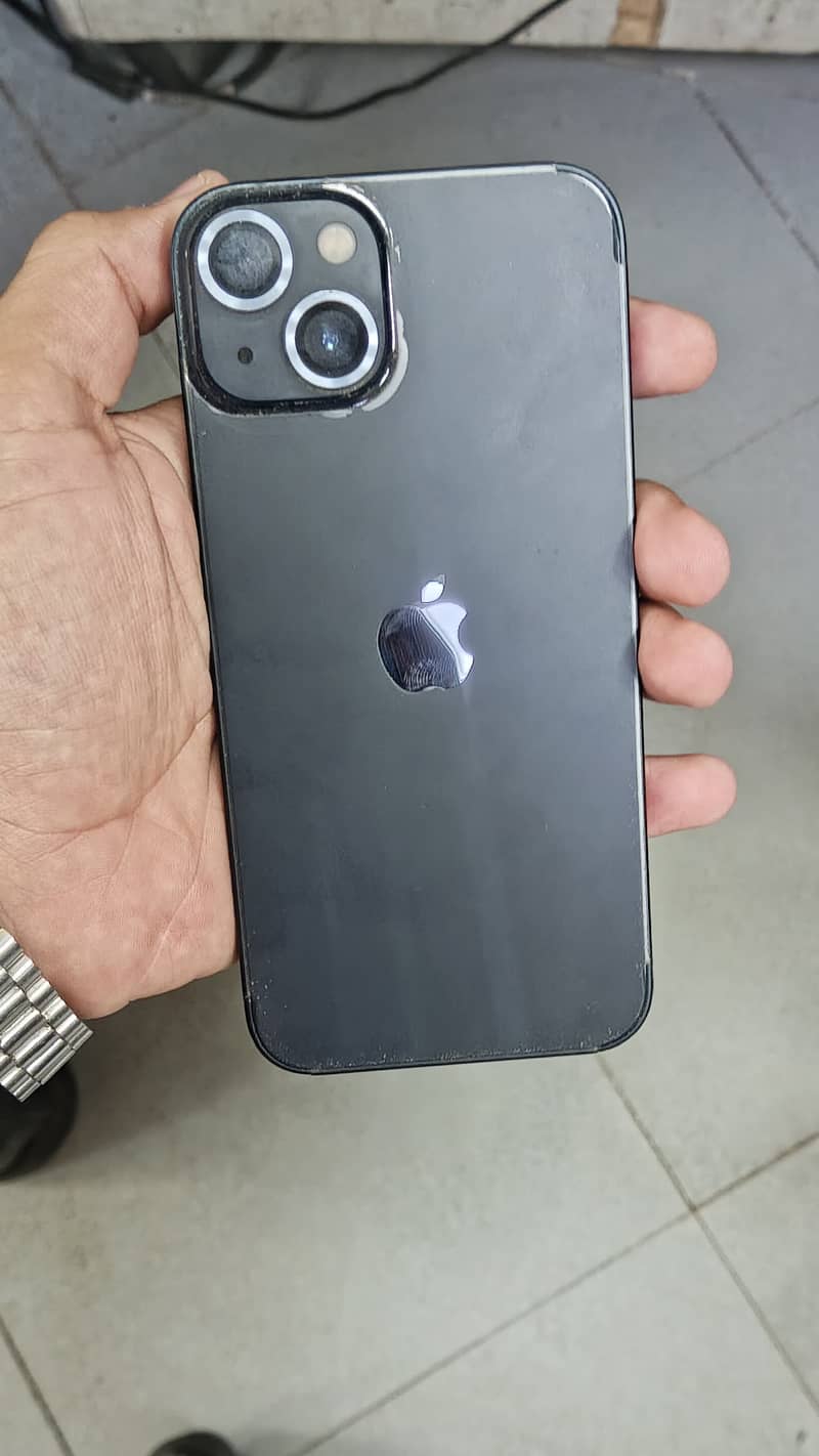 Apple iPhone 13 1
