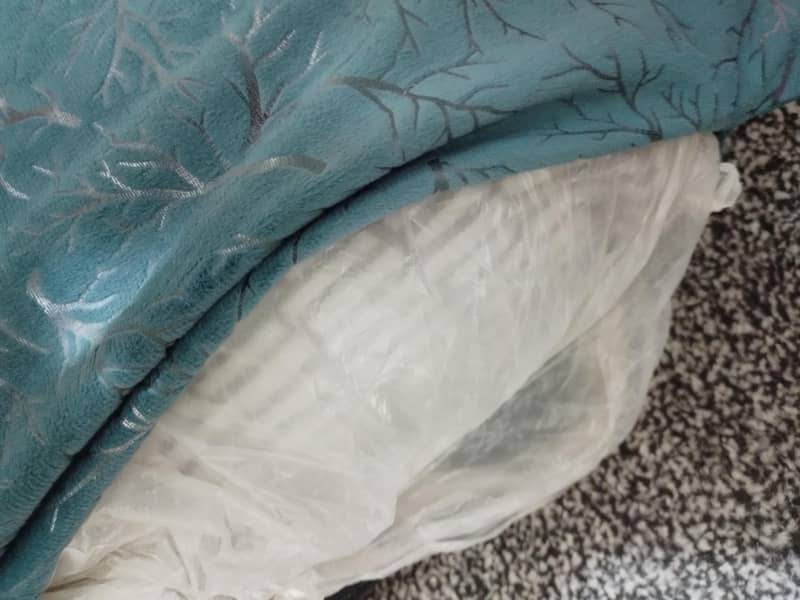 cushions 3