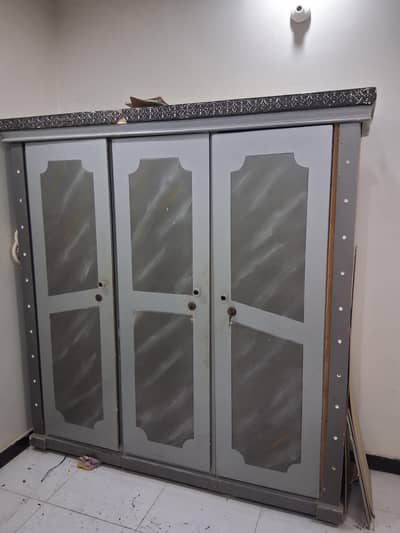 Three pcs cupboard in good condition.