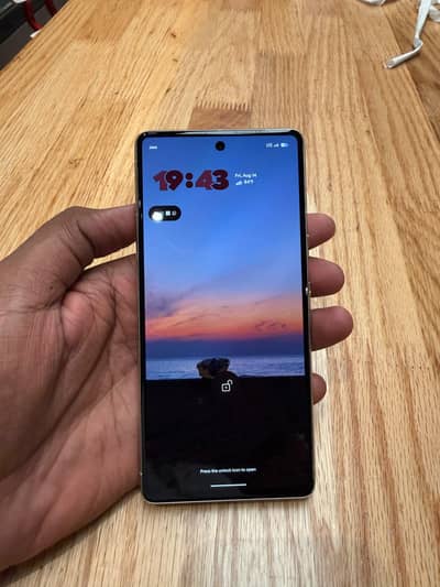 Google Pixel 7 — Excellent Condition