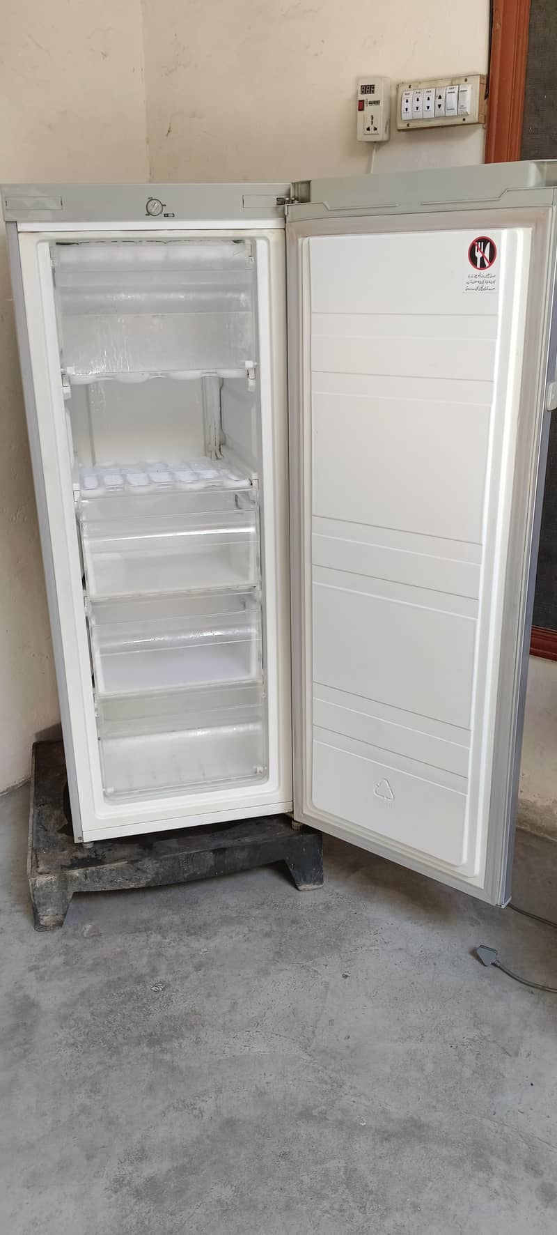 refrigerator 2