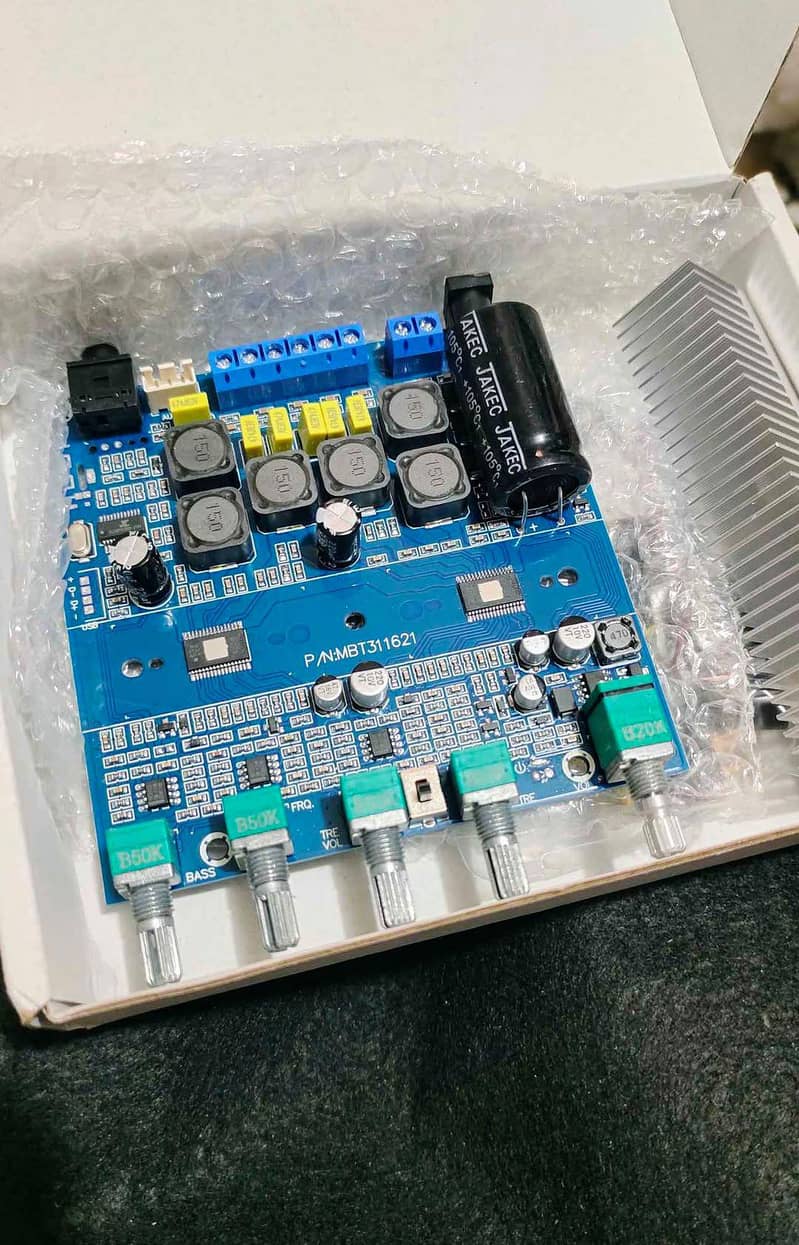 Amplifier 0