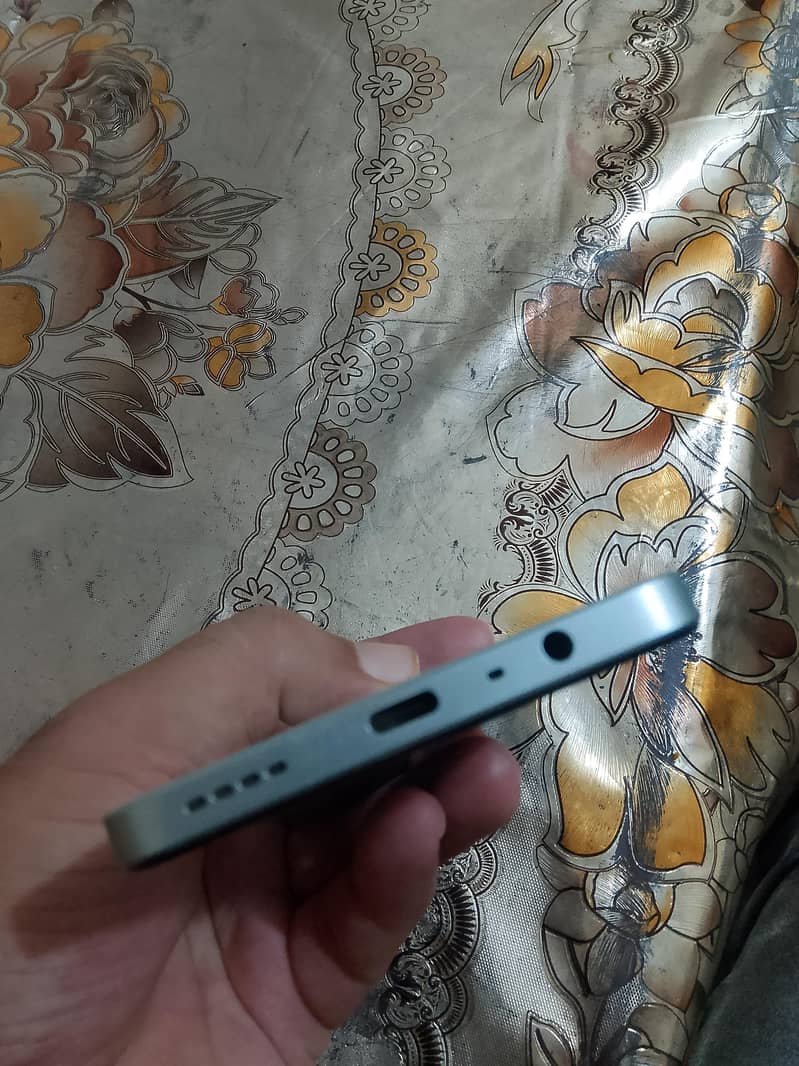 Realme Note 60x 0