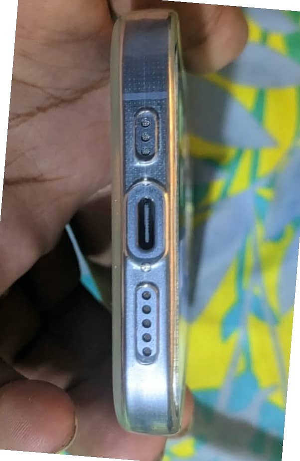 Apple iPhone 17 3