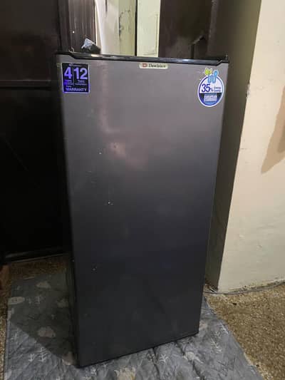 Only 6 month used Refrigerator for sale