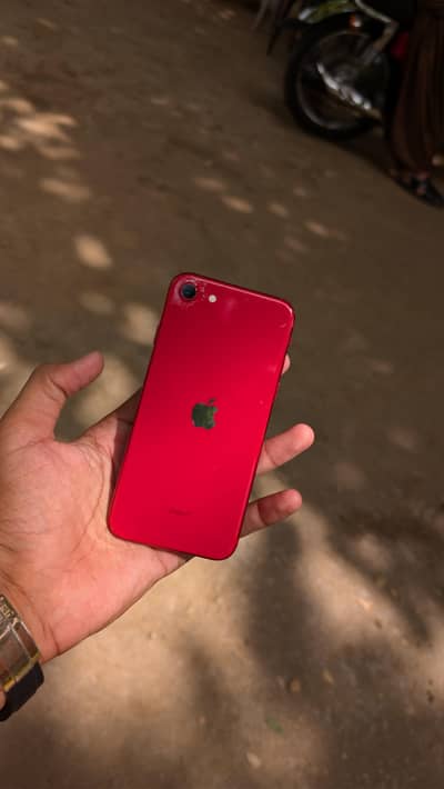 Apple iPhone SE