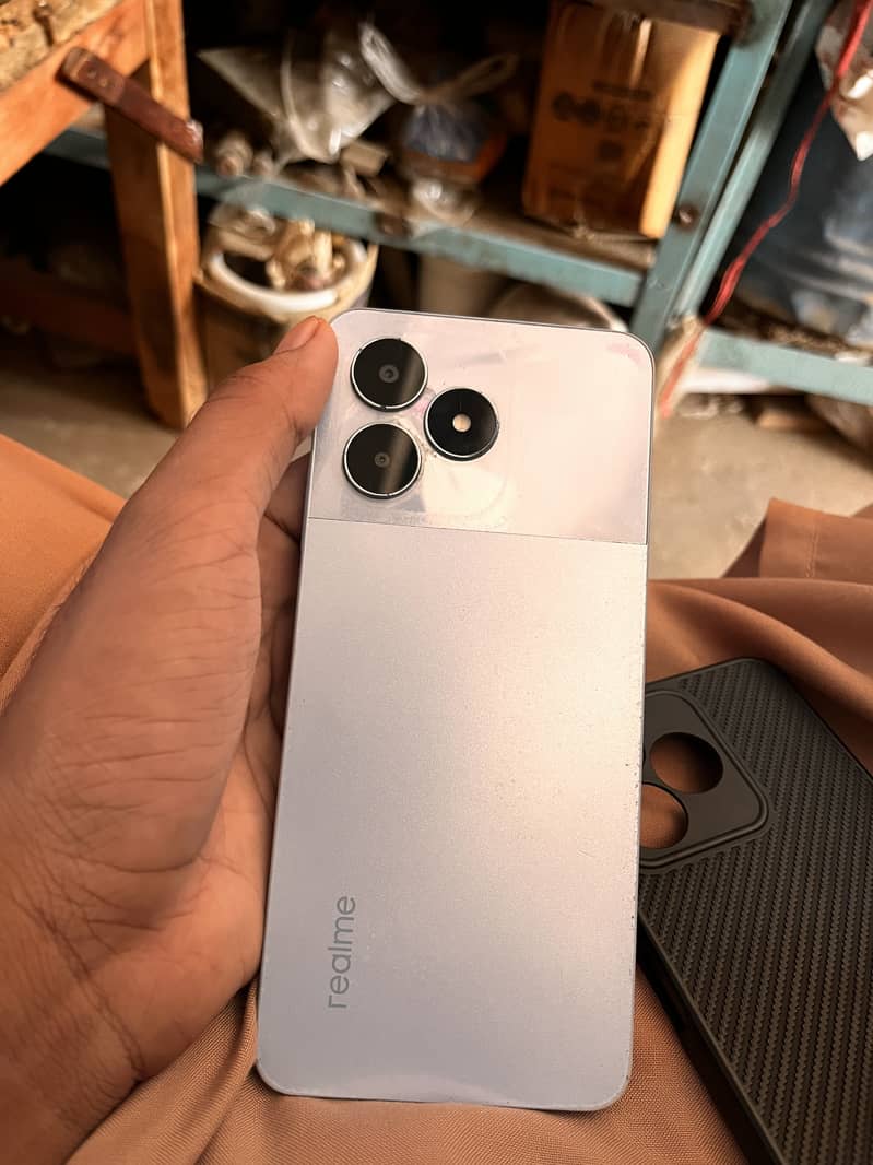 Realme Note 50 4