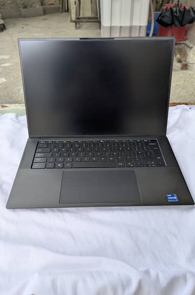 Dell Precision 5560 – i9 + RTX A2000 4GB | 16GB | 512GB NVMe