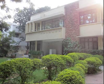 444 Sq. Yards F-6, Islamabad | Livable House for Sale Prime 40 90 House in F-6 Isb