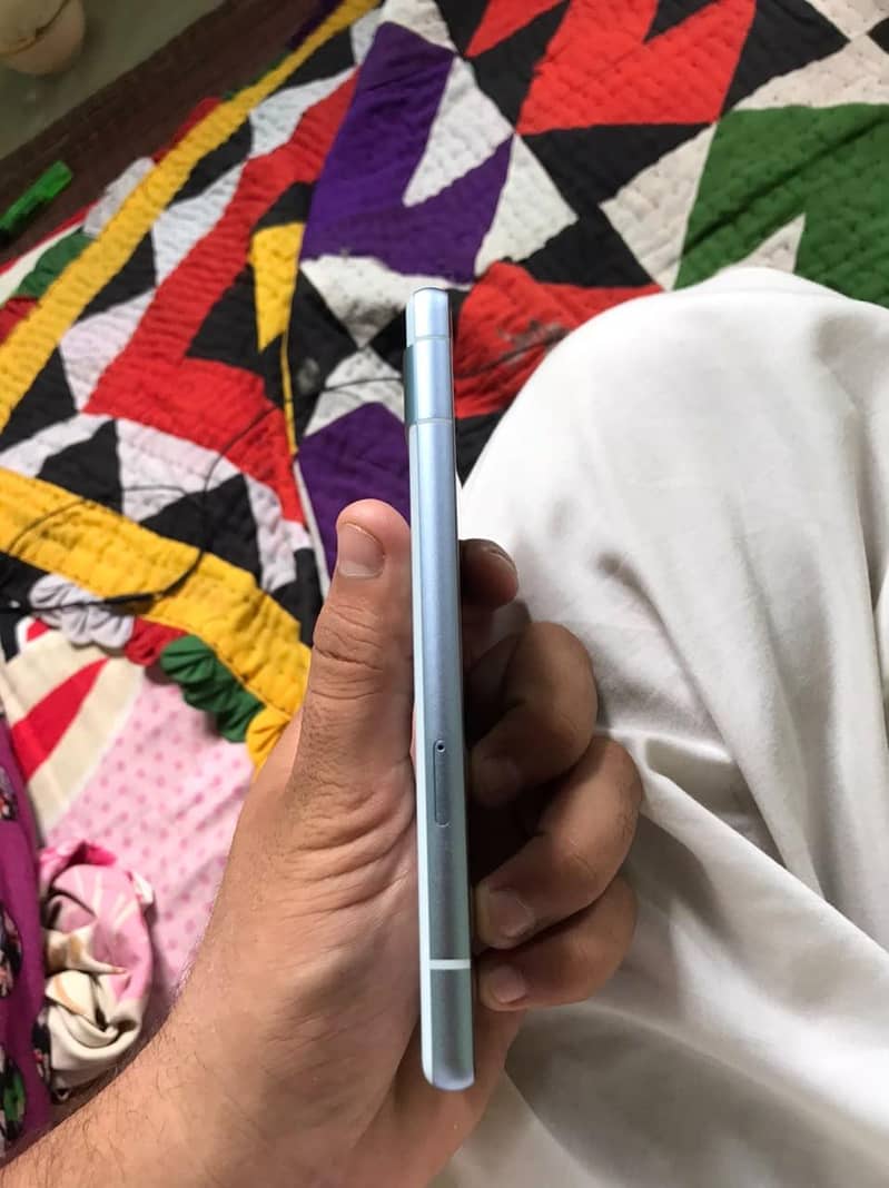 Google Pixel 7a 5
